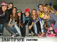Школа танцев JamTown на Привольной улице Фото 5 на сайте Vyhino-julebino.ru
